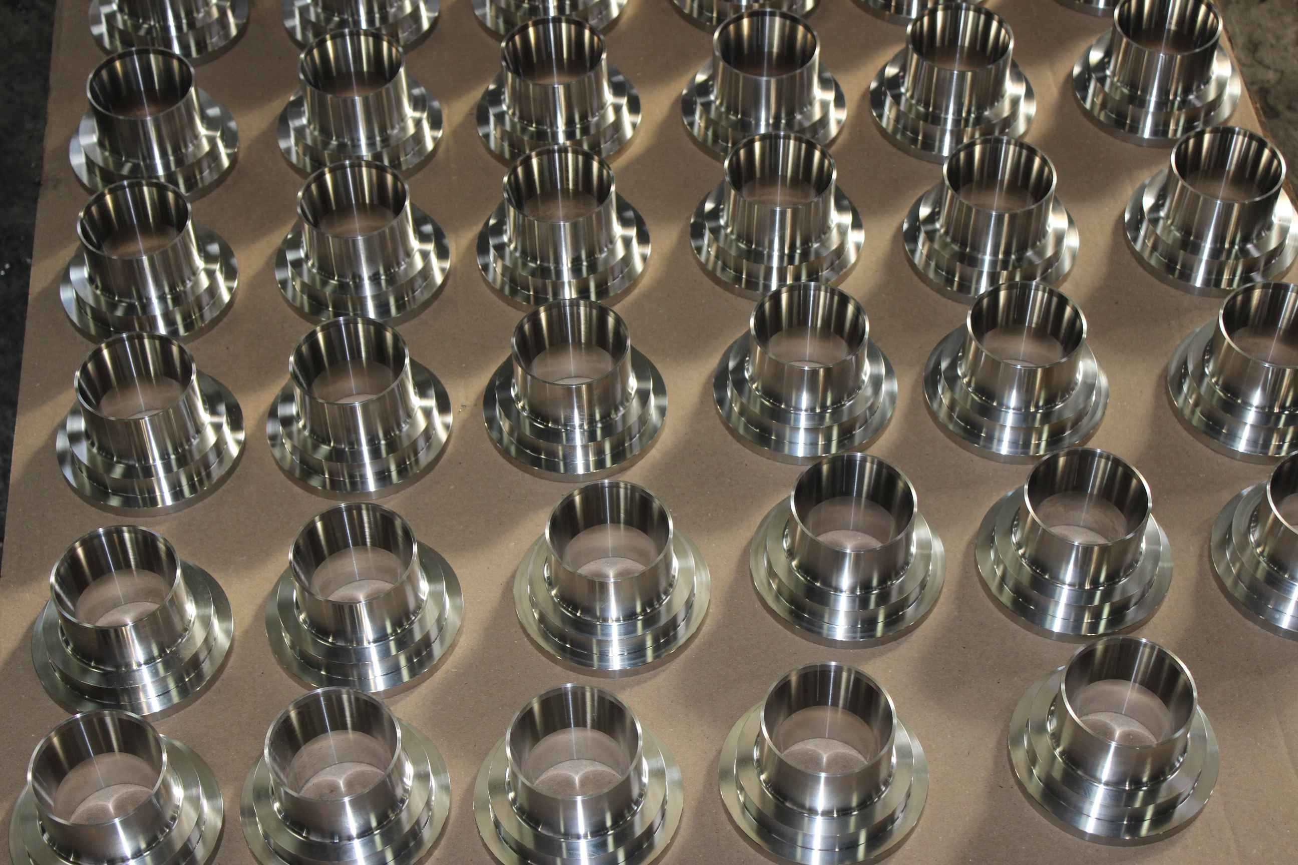 �C�ӹ�������